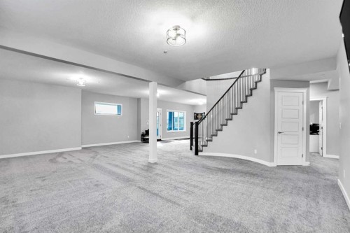 3 Muirfield Close, Lyalta, AB - Indoor Photo Showing Other Room