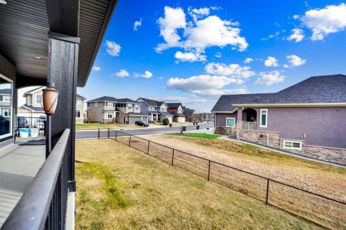 3 Muirfield Close, Lyalta, AB - Outdoor