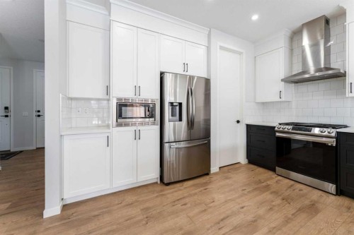 13 Calhoun Crescent Ne, Calgary, AB - Indoor Photo Showing Kitchen With Stainless Steel Kitchen