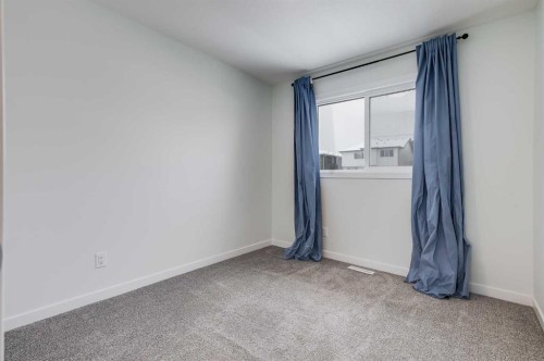 111 Marmot Way Nw, Calgary, AB - Indoor