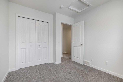 111 Marmot Way Nw, Calgary, AB - Indoor