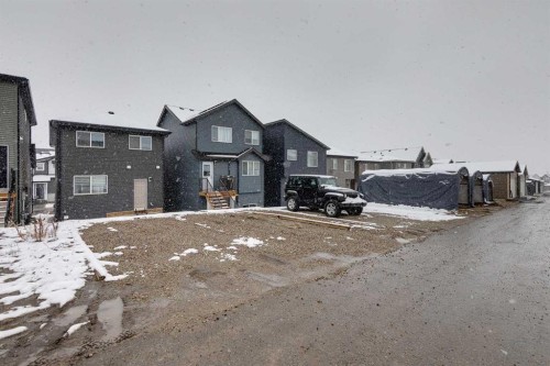 111 Marmot Way Nw, Calgary, AB - Outdoor