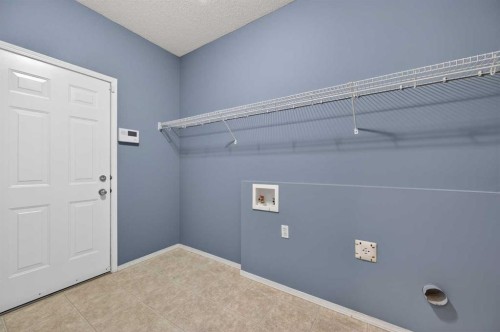 99 Evansbrooke Manor Nw, Calgary, AB - Indoor With Storage