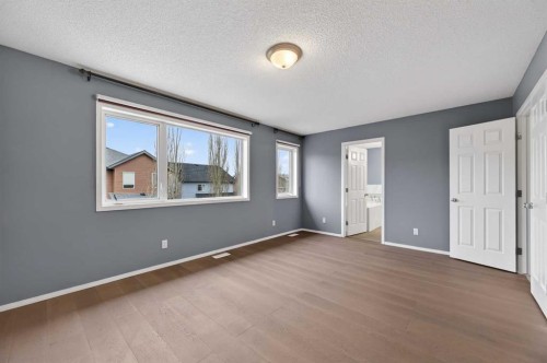 99 Evansbrooke Manor Nw, Calgary, AB - Indoor Photo Showing Other Room