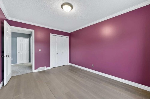 99 Evansbrooke Manor Nw, Calgary, AB - Indoor Photo Showing Other Room