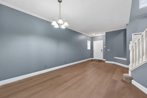 99 Evansbrooke Manor Nw, Calgary, AB - Indoor Photo Showing Other Room