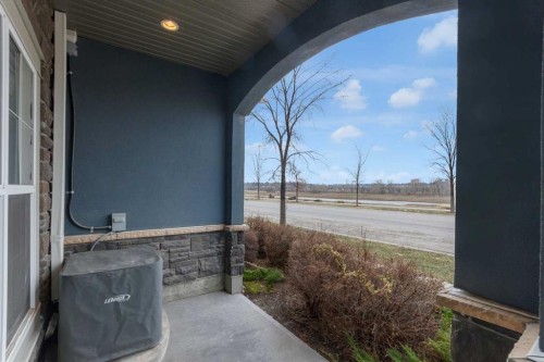 424 Quarry Way Se, Calgary, AB - Outdoor