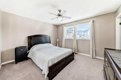 132 Whiteview Close Ne, Calgary, AB - Indoor Photo Showing Bedroom