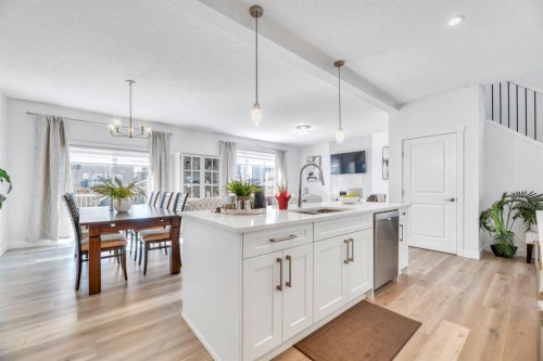 485 Legacy Boulevard Se, Calgary, AB - Indoor