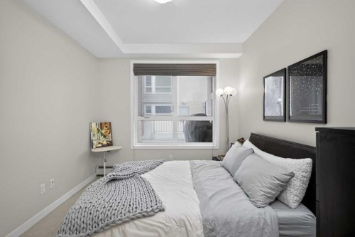 135-721 4 Street Ne, Calgary, AB - Indoor Photo Showing Bedroom