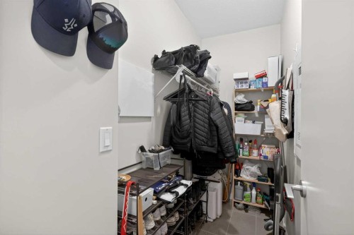 135-721 4 Street Ne, Calgary, AB - Indoor