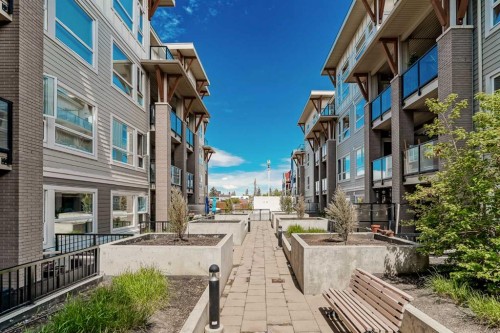 135-721 4 Street Ne, Calgary, AB - Outdoor