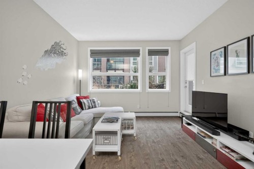 135-721 4 Street Ne, Calgary, AB - Indoor