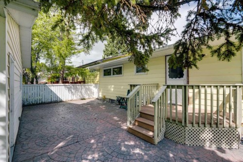 10823 Maplecreek Drive Se, Calgary, AB 