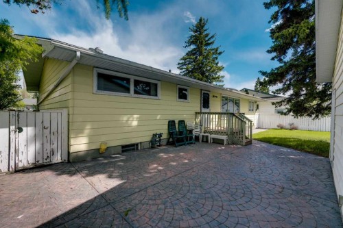 10823 Maplecreek Drive Se, Calgary, AB 