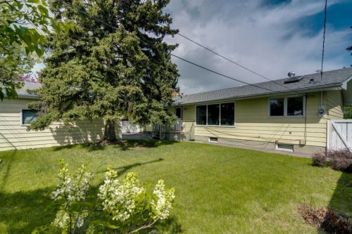 10823 Maplecreek Drive Se, Calgary, AB 