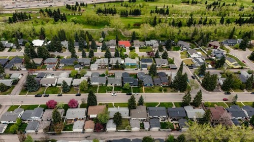 10823 Maplecreek Drive Se, Calgary, AB 