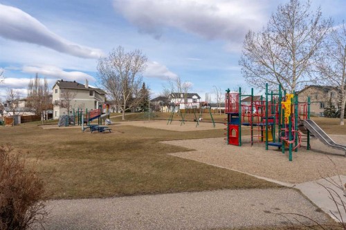135 Covewood Close Ne, Calgary, AB - Outdoor