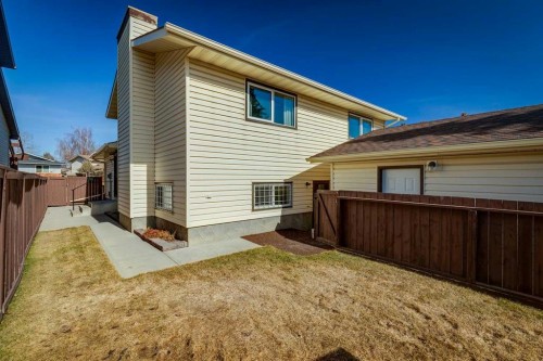 2627 126 Avenue Sw, Calgary, AB - Outdoor With Exterior
