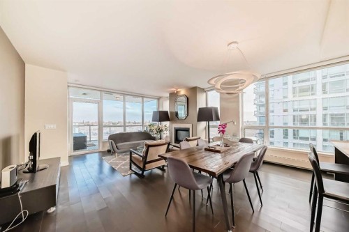 1723-222 Riverfront Avenue Sw, Calgary, AB - Indoor