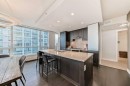1723-222 Riverfront Avenue Sw, Calgary, AB  - Indoor Photo Showing Kitchen With Upgraded Kitchen 