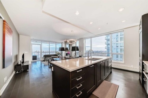 1723-222 Riverfront Avenue Sw, Calgary, AB - Indoor Photo Showing Kitchen With Double Sink
