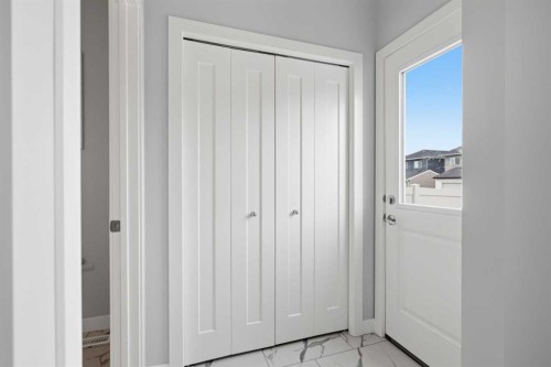 592 Dawson Drive, Chestermere, AB - Indoor