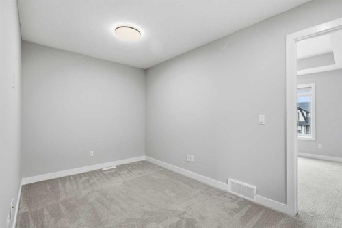 592 Dawson Drive, Chestermere, AB - Indoor Photo Showing Other Room