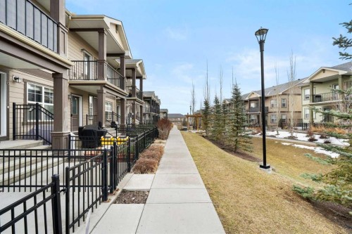 8 Evanscrest Gardens Nw, Calgary, AB - Outdoor With Balcony