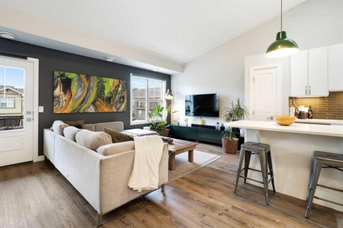 8 Evanscrest Gardens Nw, Calgary, AB - Indoor