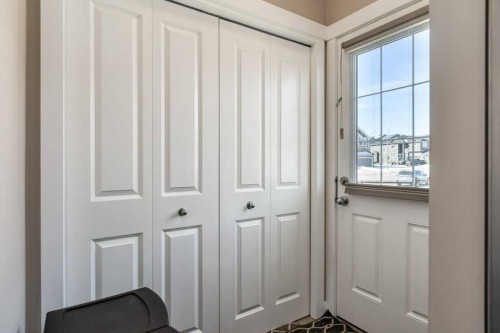 705 Nolan Hill Boulevard Nw, Calgary, AB - Indoor Photo Showing Other Room