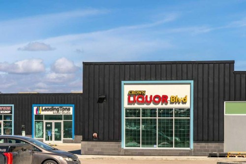 705 Nolan Hill Boulevard Nw, Calgary, AB - Outdoor