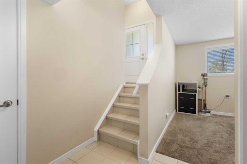 267 Mahogany Way Se, Calgary, AB 