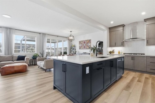 3 Sundown Crescent, Cochrane, AB - Indoor Photo Showing Kitchen With Upgraded Kitchen