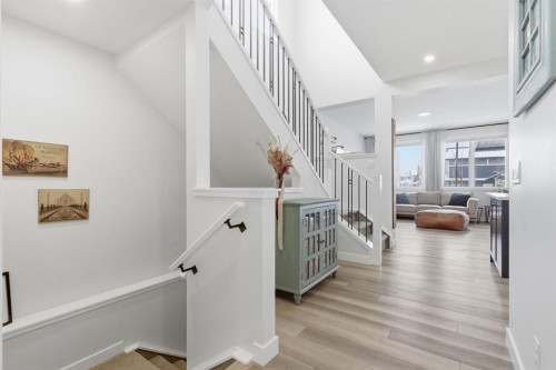 3 Sundown Crescent, Cochrane, AB - Indoor Photo Showing Other Room