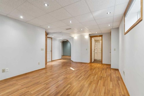111 Luxstone Crescent Sw, Airdrie, AB - Indoor Photo Showing Other Room