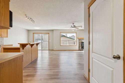 111 Luxstone Crescent Sw, Airdrie, AB - Indoor Photo Showing Other Room