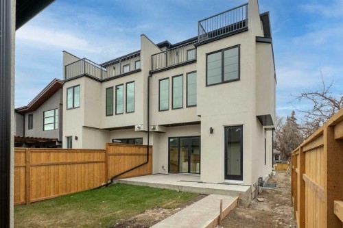 2533 2 Avenue Nw, Calgary, AB - Outdoor