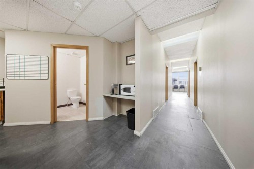 122 2 Avenue, Strathmore, AB 