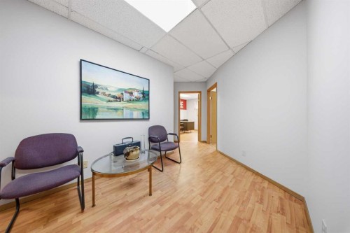 122 2 Avenue, Strathmore, AB 