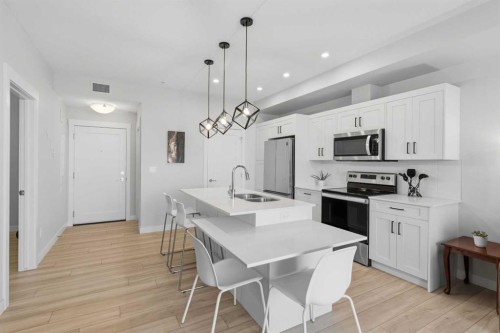 220-400 Auburn Meadows Common Se, Calgary, AB - Indoor Photo Showing Other Room