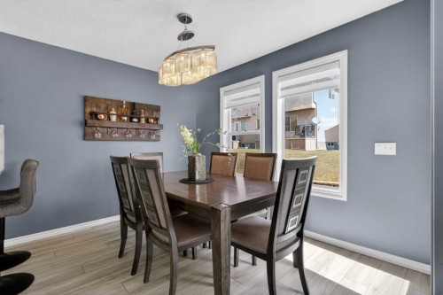 216 Royal Crest View Nw, Calgary, AB - Indoor Photo Showing Dining Room