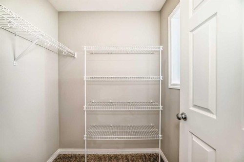 35 Lucas Terrace Nw, Calgary, AB - Indoor With Storage