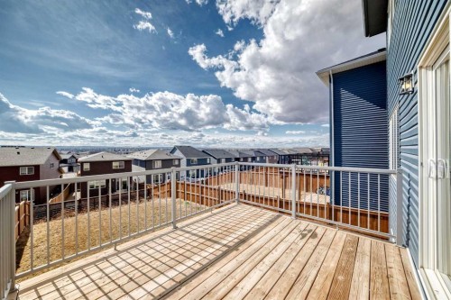 35 Lucas Terrace Nw, Calgary, AB - Outdoor With Deck Patio Veranda