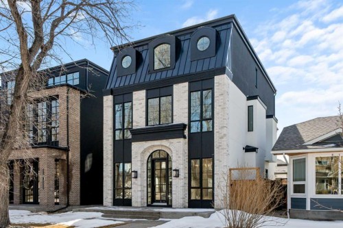 2407 4 Avenue Nw, Calgary, AB - Outdoor