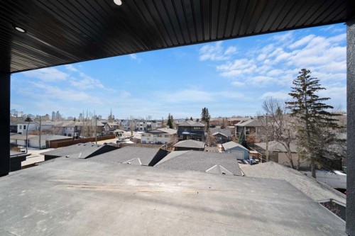 2407 4 Avenue Nw, Calgary, AB - Outdoor