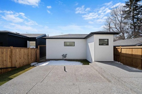 2407 4 Avenue Nw, Calgary, AB - Outdoor With Exterior
