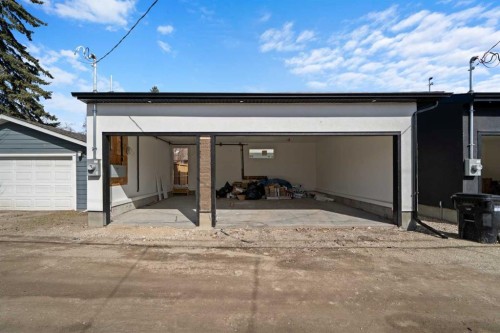 2407 4 Avenue Nw, Calgary, AB - Outdoor