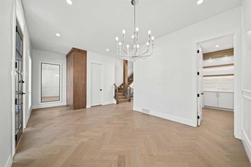 2407 4 Avenue Nw, Calgary, AB - Indoor Photo Showing Kitchen