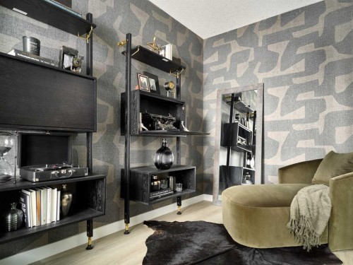 124 Royston Gardens Nw, Calgary, AB - Indoor